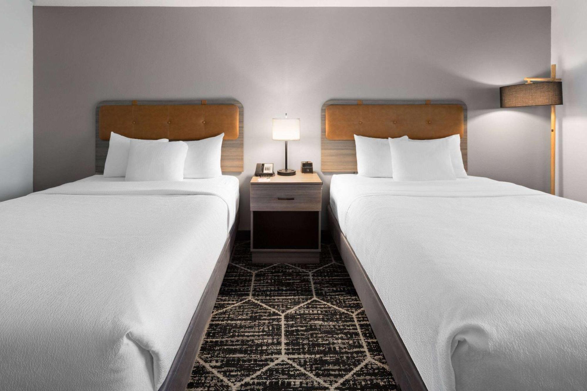 La Quinta Inn & Suites By Wyndham Мерідіан Екстер'єр фото
