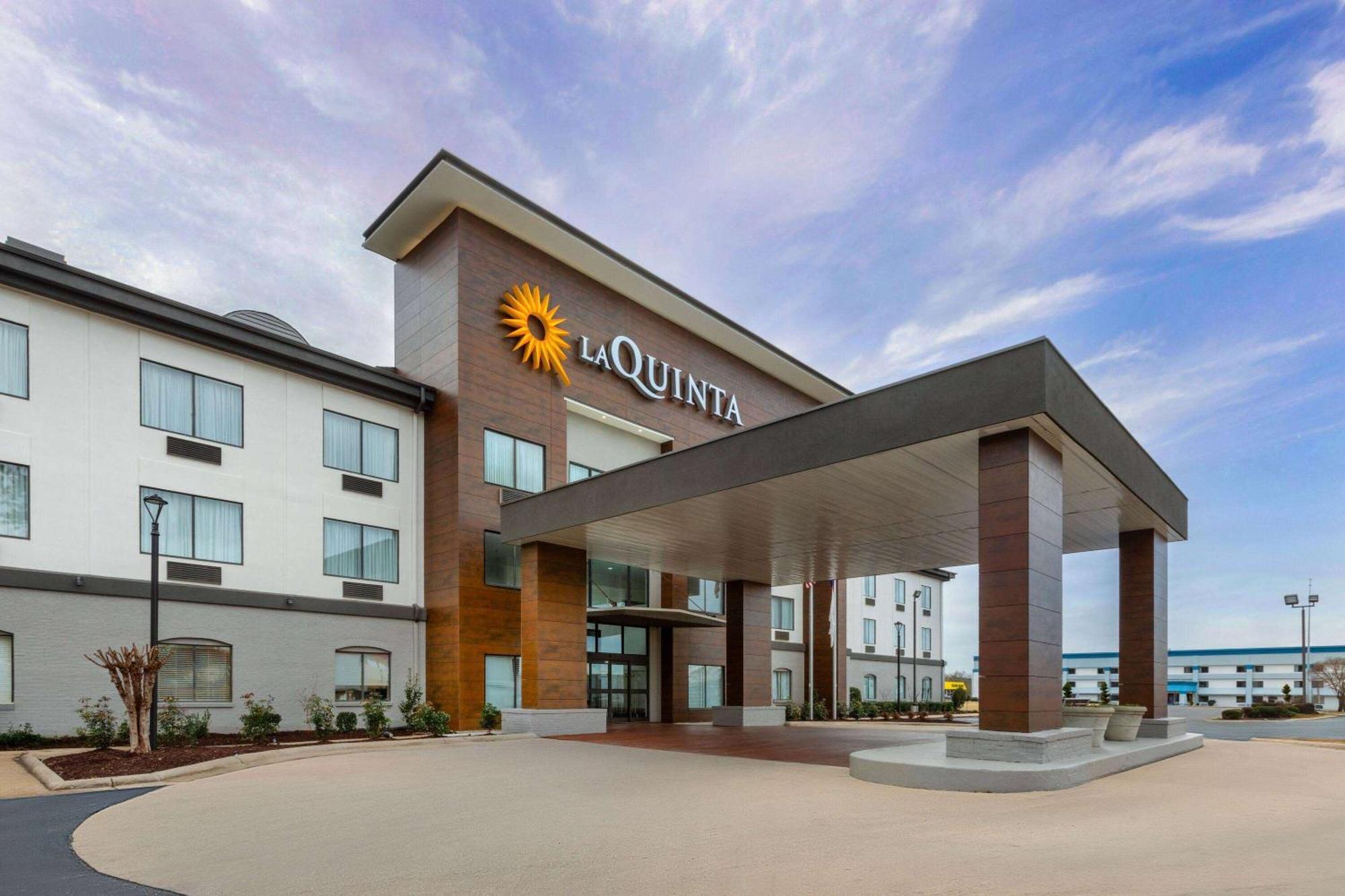 La Quinta Inn & Suites By Wyndham Мерідіан Екстер'єр фото